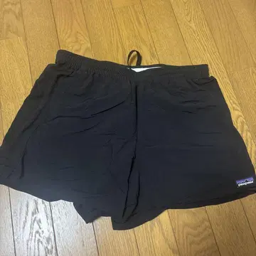 patagonia 블랙 숏팬츠 S