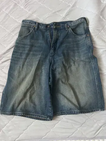Wrangler ( 랭글러 ) DENIM SHORTS