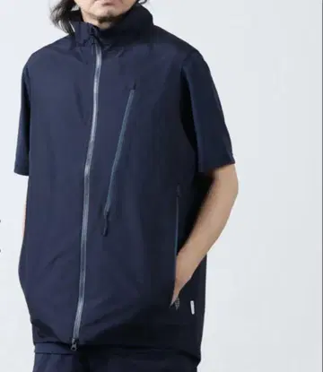 41800엔 DAIWA LIFESTYLE [ GORE-TEX VEST ]