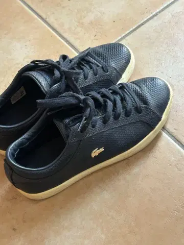 라코스테 LACOSTE 네이비 여성용 스니커즈 23cm