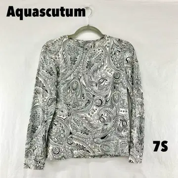 W0426S Aquascutum 백 버튼 블라우스