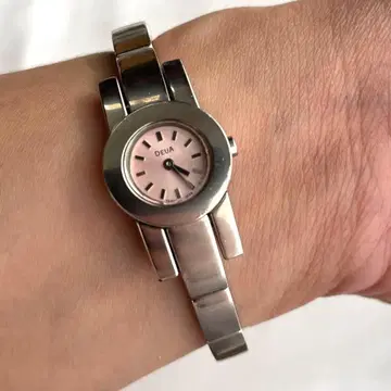 ALBA DEUA 손목시계