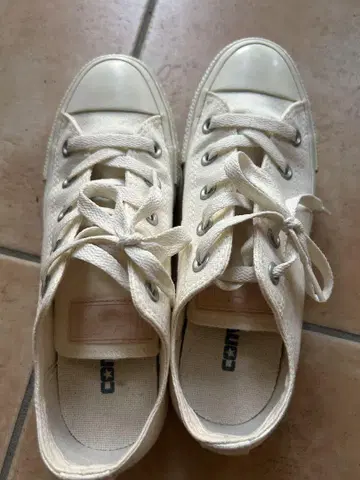 컨버스 converse 화이트 캔버스 로우컷 스니커즈 23cm