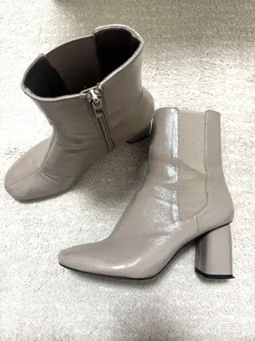 ZARA 숏부츠