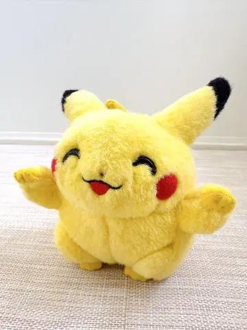 TOMY 초기 니코리 피카츄 봉제 인형