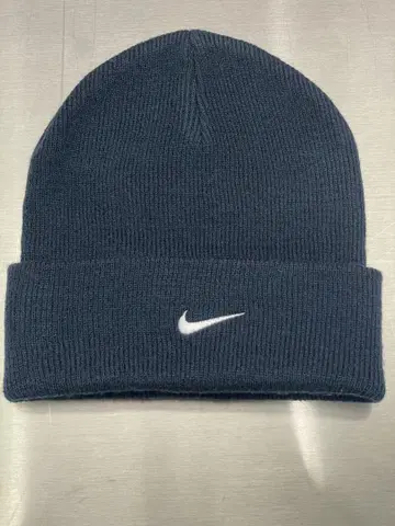 Nike 네이비 니트 모자