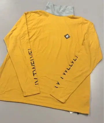V12 NECK FLEECE TOP 하이넥 티셔츠 남성용 XL