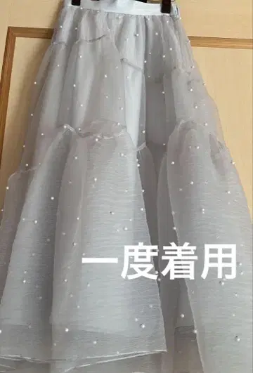 펄 레이스 샤샤 스커트 그레이지 색상