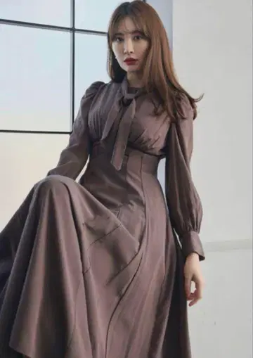 Herlipto Rocco Tie Satin Dress