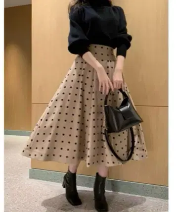 snidel 스나이델 프린트 볼륨 플레어 스커트 도트 무늬 롱 브라운