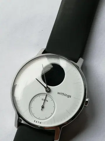 withings 본체 아날로그 시계 화이트/블랙 깔끔