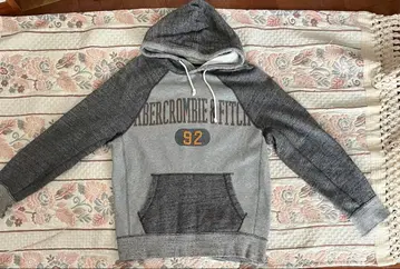 Abercrombie & Fitch 후드티 데미지 디자인 L 사이즈