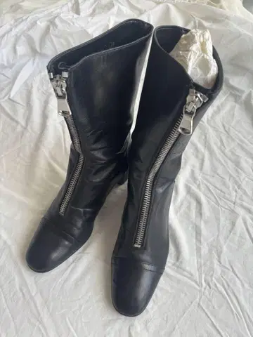 ZARA 블랙 가죽 지퍼 부츠 39