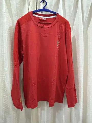 레어 페라리 PUMA Ferrari 레드 긴팔 티셔츠 XL 사이즈