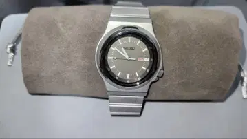 SEIKO 세이코 7433-6010 QZ 그레이 다이얼