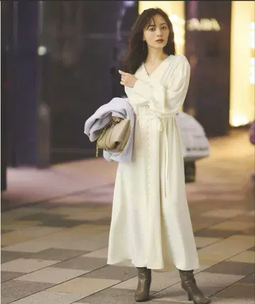 아뉴앙스 롱 원피스 긴팔 버튼 포함