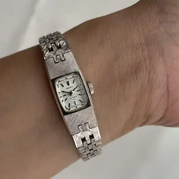 SEIKO 수동 와인딩 손목시계