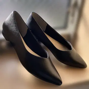 블랙 플랫슈즈 스틸레토