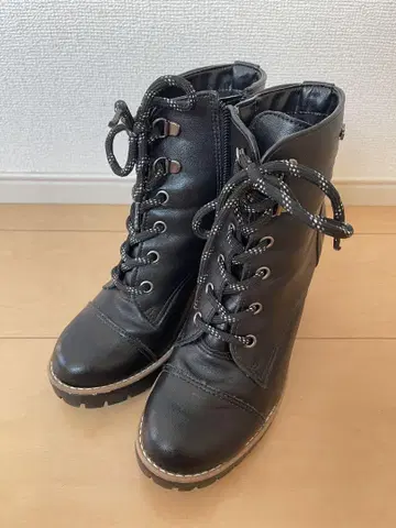 비아마르테 블랙 부츠 23.5cm