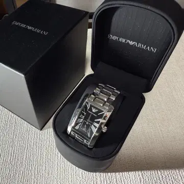 EMPORIO ARMANI 실버 손목시계