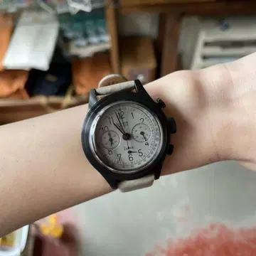 VAGUE WATCH Co. sports watch
