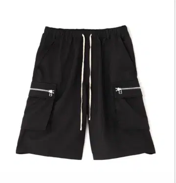 지퍼 포켓 부착 블랙 숏팬츠