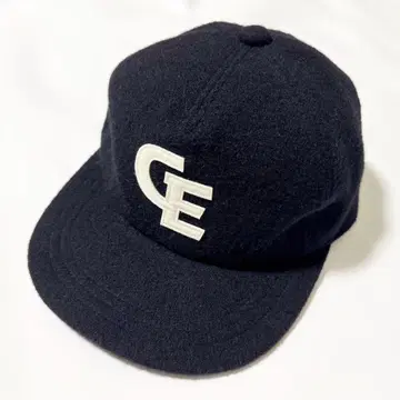 새상품 GOODENOUGH 울 GE캡 블랙 화이트
