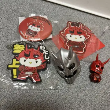 헬로키티 모모타로스 키링