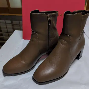 오리엔탈 트래픽 브라운 숏부츠 24cm
