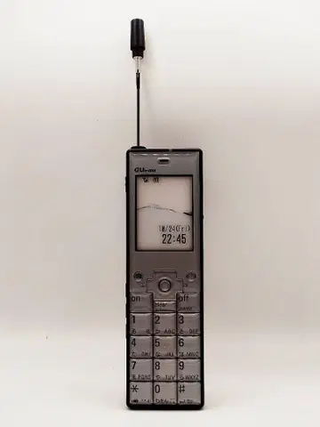 모형 초대 INFOBAR 15주년 기념 INFOBAR xv
