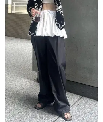 ELCHELE FILMY WIDE STRAIGHT PANTS 블랙 38