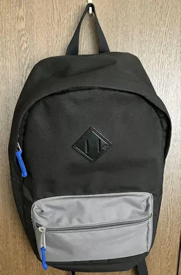 GAP 블랙 나일론 백팩