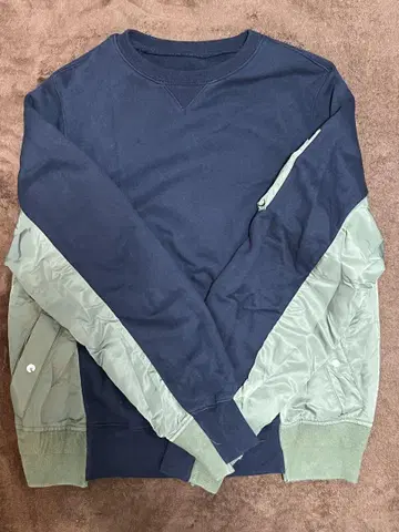 사카이 Sacai 도킹 맨투맨