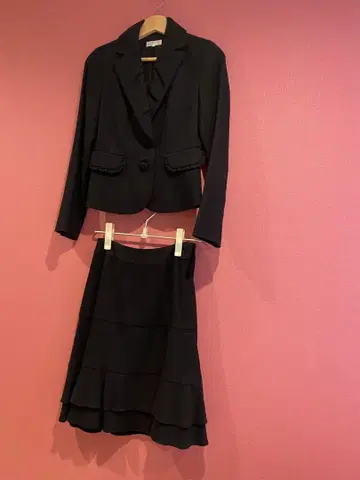 TO BE CHIC 블랙 수트 입학식 졸업식