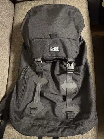 NEW ERA 뉴에라 백팩 블랙 새상품급