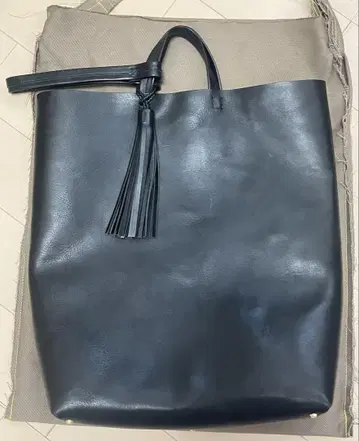 카즈야 후지사쿠 SAN 가죽 토트백