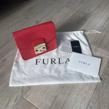FURLA 레드 숄더백