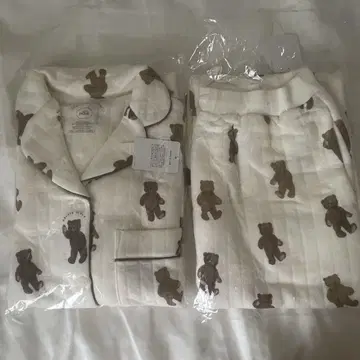 미사용 새상품 베어 패턴 파자마 상하의 세트 젤라또피케