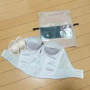 브라이덜 블루밍 숏 뷔스티에 b65
