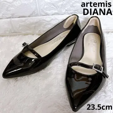 artemis by DIANA 에나멜 스트랩 플랫슈즈