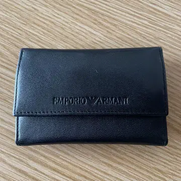 EMPORIO ARMANI 6 키케이스 YEM052