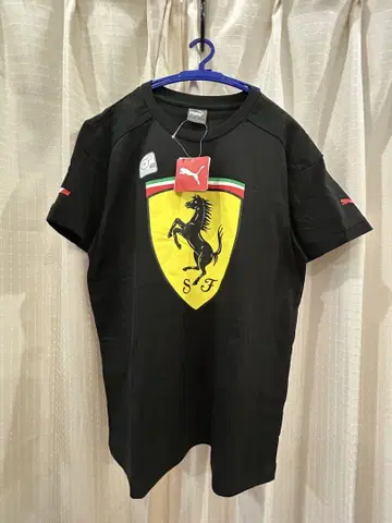 레어 새상품 미사용 PUMA Ferrari 페라리 T셔츠 L 사이즈 블랙