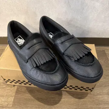 VANS 블랙 로퍼 퀼트 부착