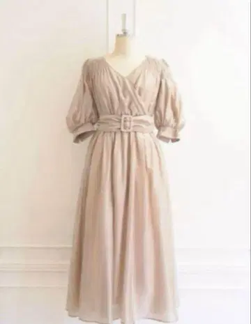 Herlipto Airy Volume Sleeve Dress