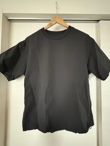 HELLY HANSEN x LandNorm 티셔츠