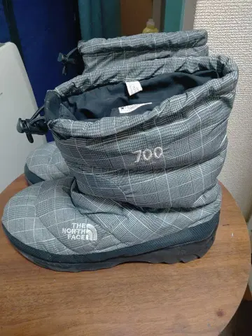 THE NORTH FACE 누브시 부티 700FP 다운