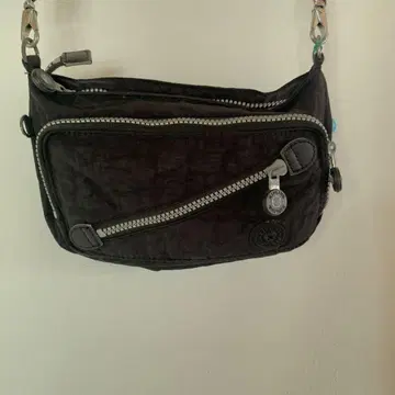 Kipling 블랙 바디백