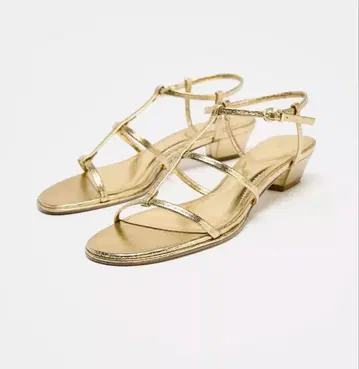 ZARA 스트랩 메탈릭 힐 샌들 38