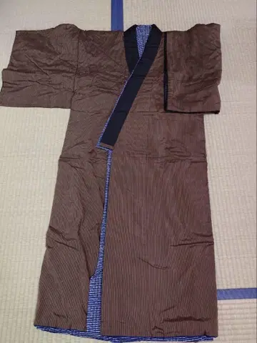 브라운 스트라이프 패턴 단젠