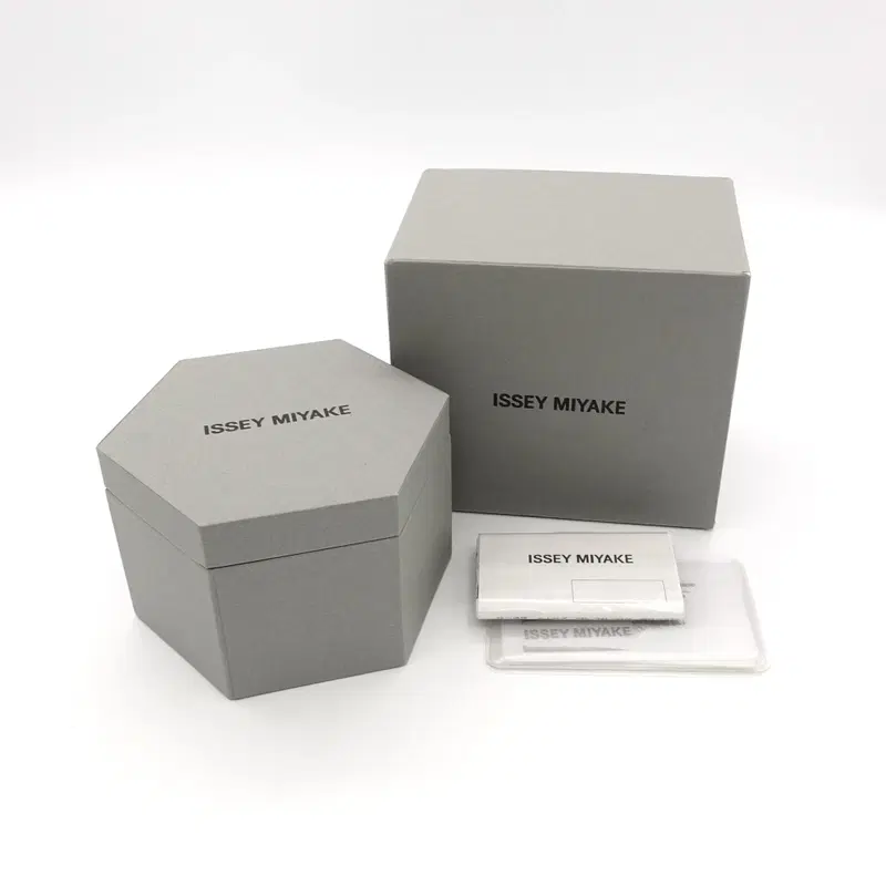 Issey Miyake 이세이미야케 로쿠 콘스탄틴 메탈손목 시계